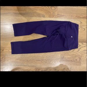 Lulu crop leggings